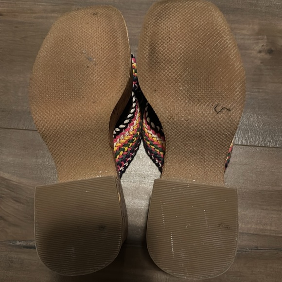 Steve Madden multi color sandals - Picture 3 of 3